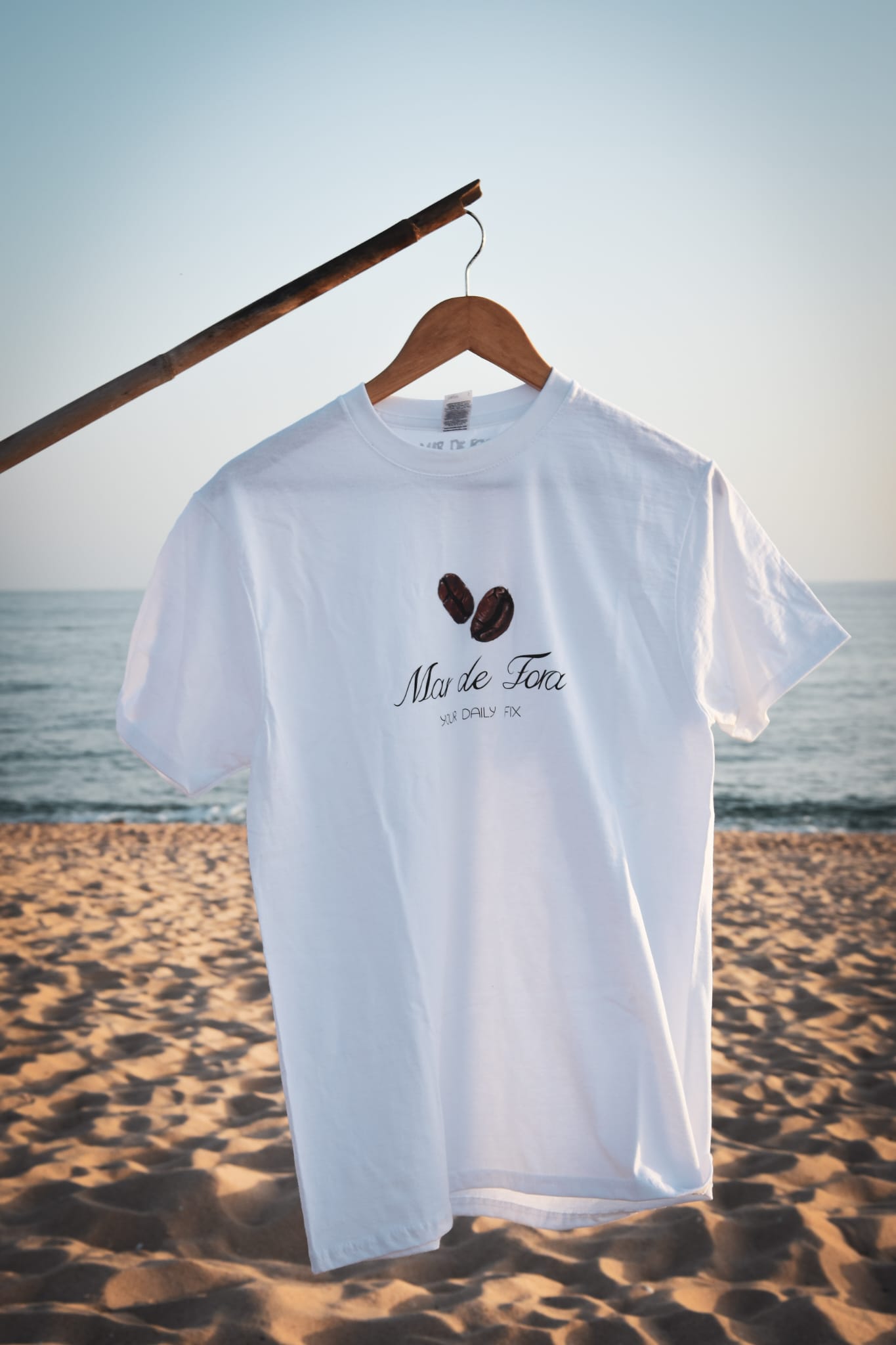 T-Shirt Mar de fora Your daily Fix